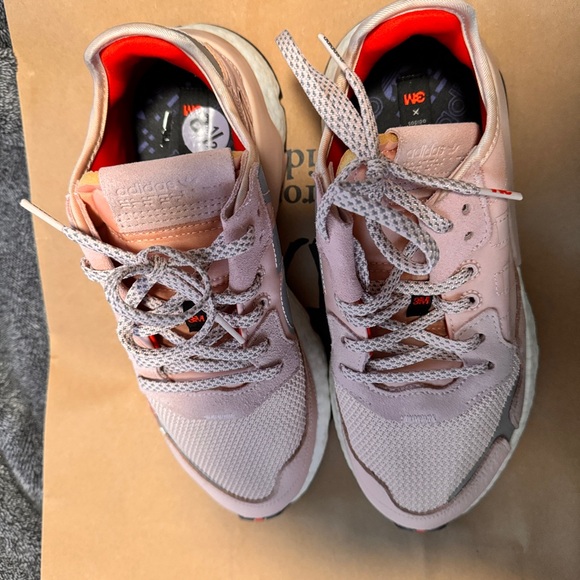 3M X WMNS NITE JOGGER
'VAPOUR PINK' NWT (just tried on) - Picture 7 of 8